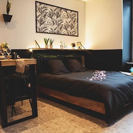 Love Room, La Douce Angevine Angers Buitenkant foto